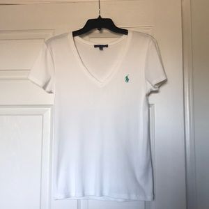 Women’s Ralph Lauren v-neck t-shirt